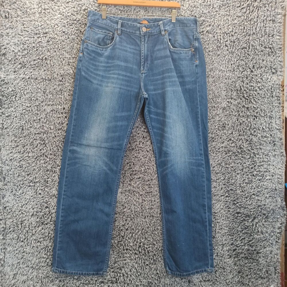 Tommy Bahama Jeans Men 38/32 Blue Straight Leg High Rise Mid Wash Denim
